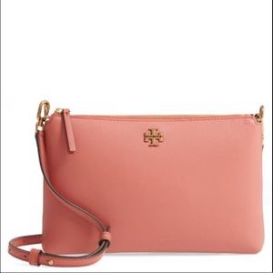 BNWT Tory Burch Kira Pebbled Wallet Crossbody